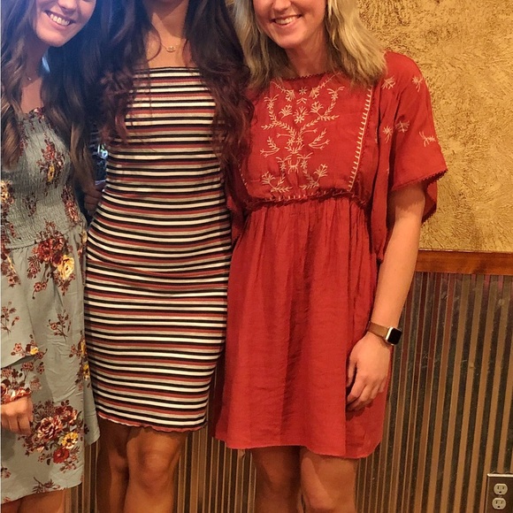 Red Francesca’s Dress - Picture 3 of 6